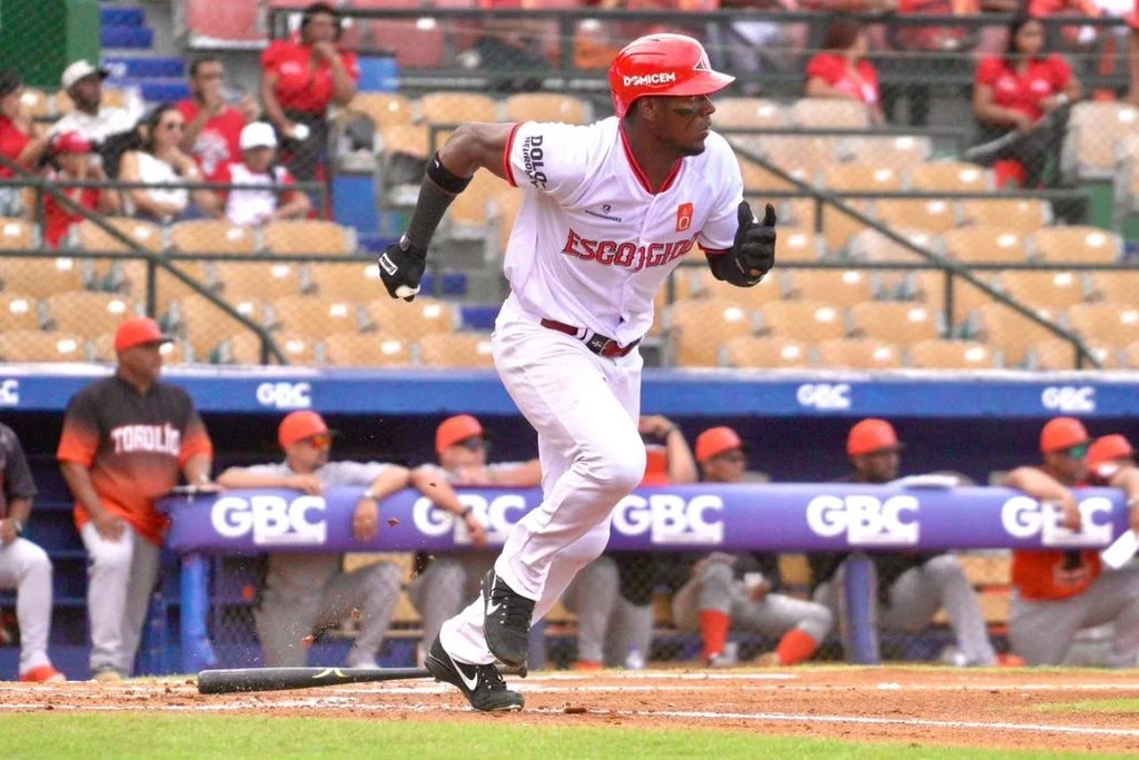 Duelo de lanzadores: Esgido blanquea a Toros para segunda victoria consecutiva